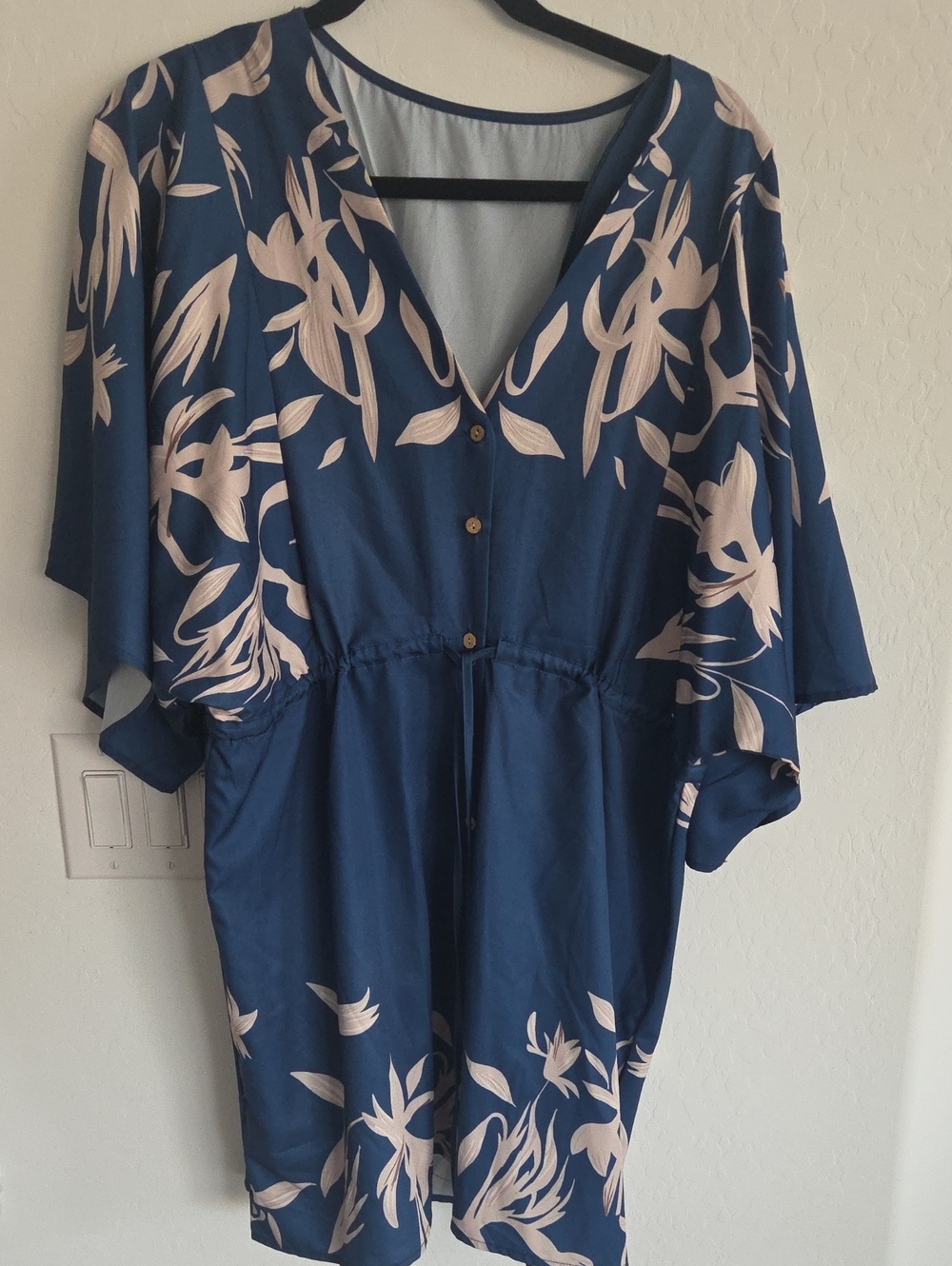 Cupshe Blue Floral V-Neck Drawstring Women’s Dress